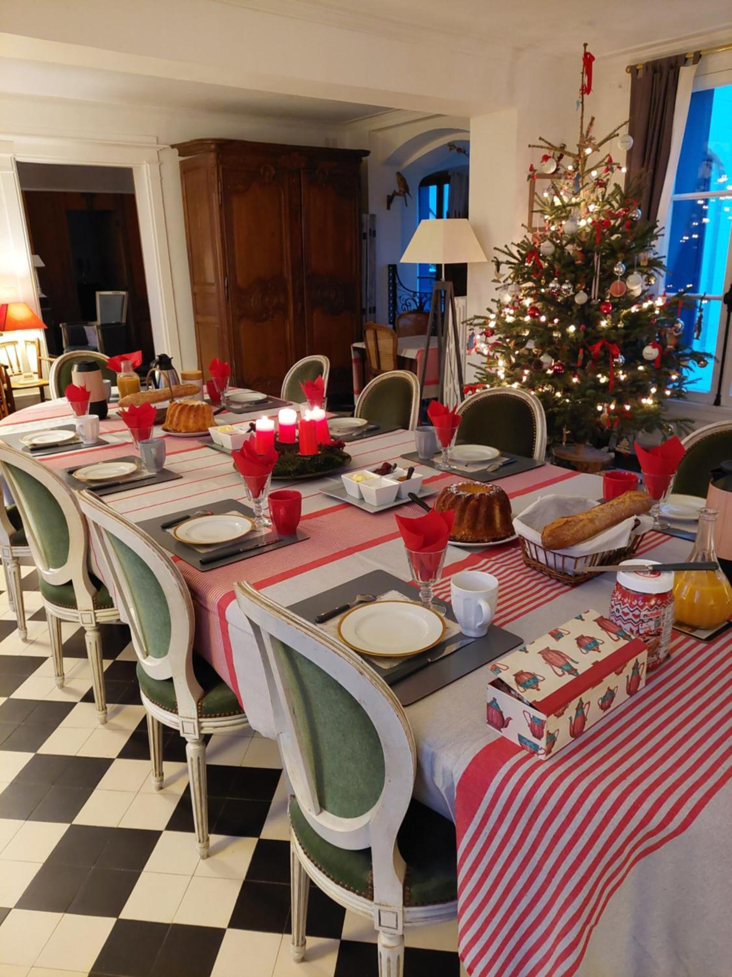 Manoir De L'As De Trefle Bed & Breakfast Isneauville Bagian luar foto