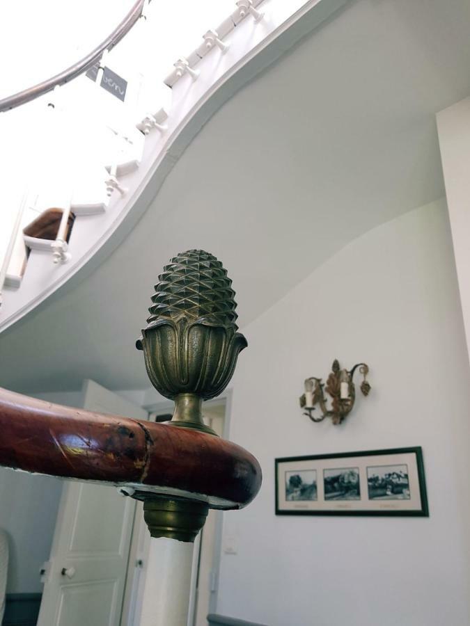 Manoir De L'As De Trefle Bed & Breakfast Isneauville Bagian luar foto